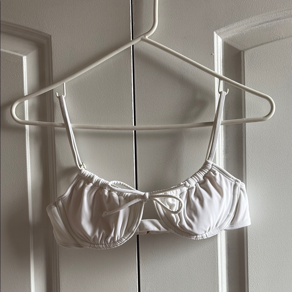 Xhileration White Bikini Top (Size S)